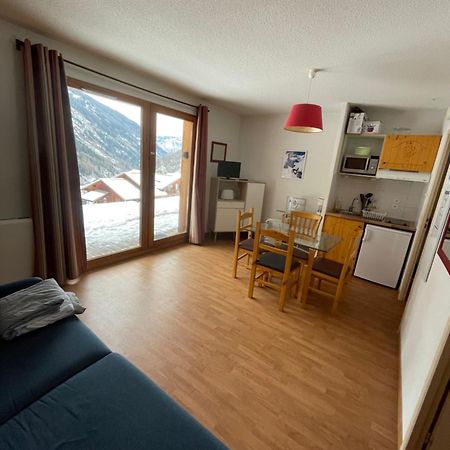 Studio Orelle 3 Vallees - Spa & Piscine - Apt 004 Екстер'єр фото